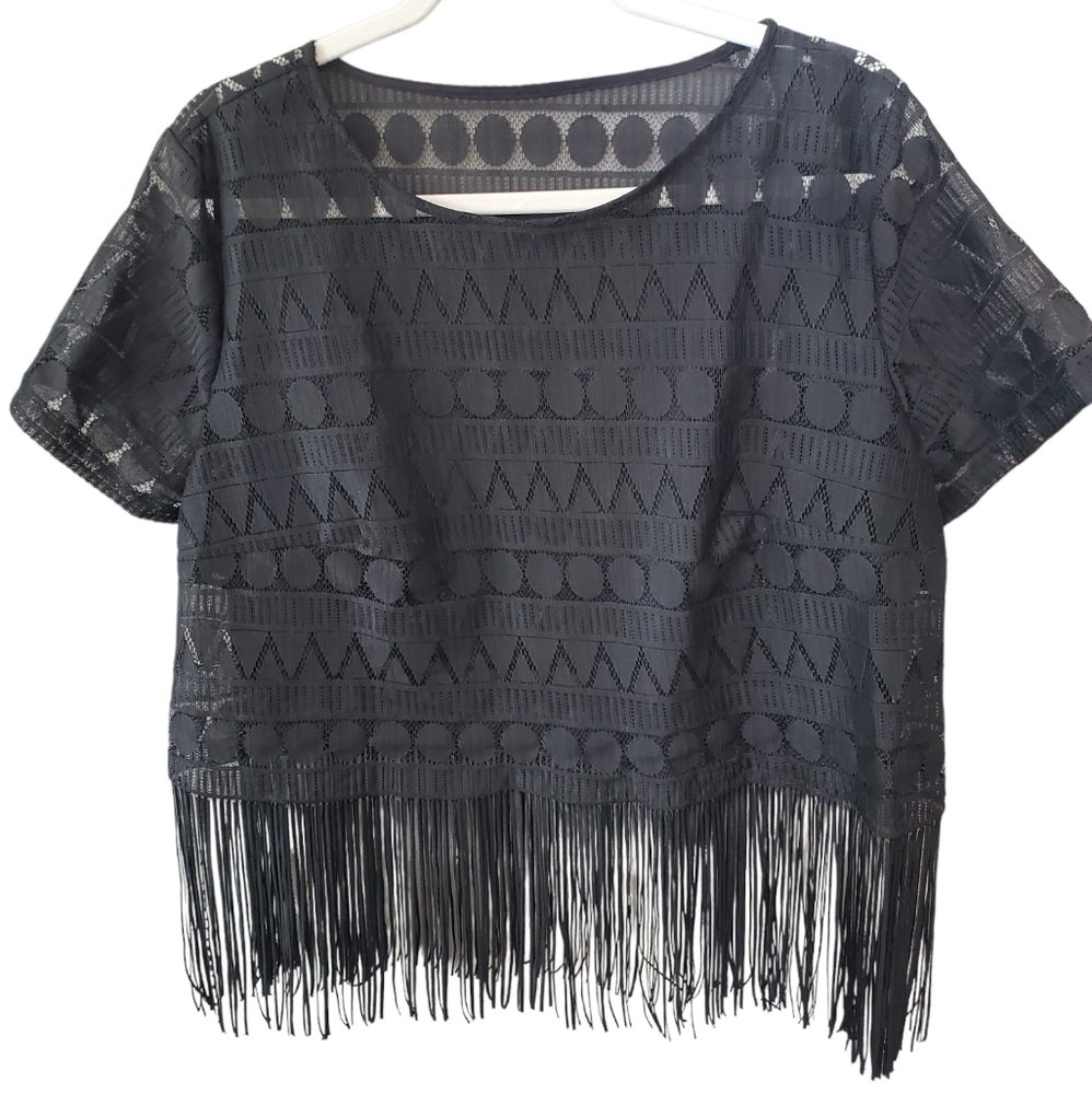 🌵Plus Fringe Hem Sheer Lace Top🌵